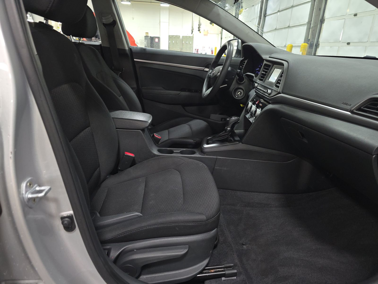 2019 Hyundai Elantra SE FWD