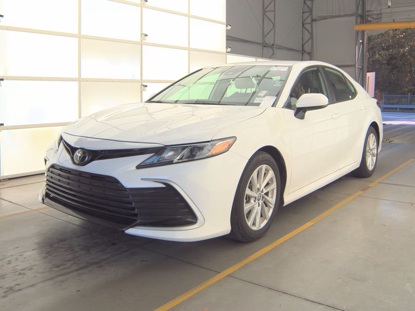 2024 Toyota Camry LE FWD