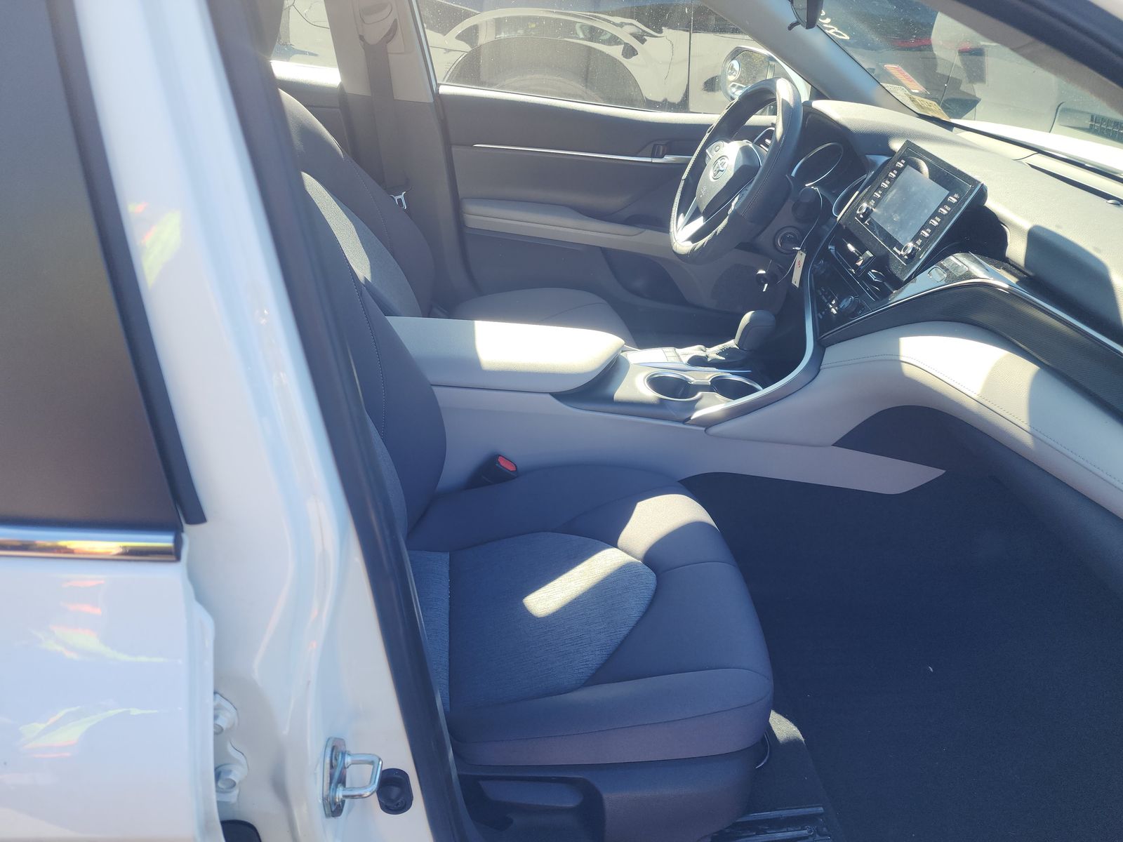 2024 Toyota Camry LE FWD