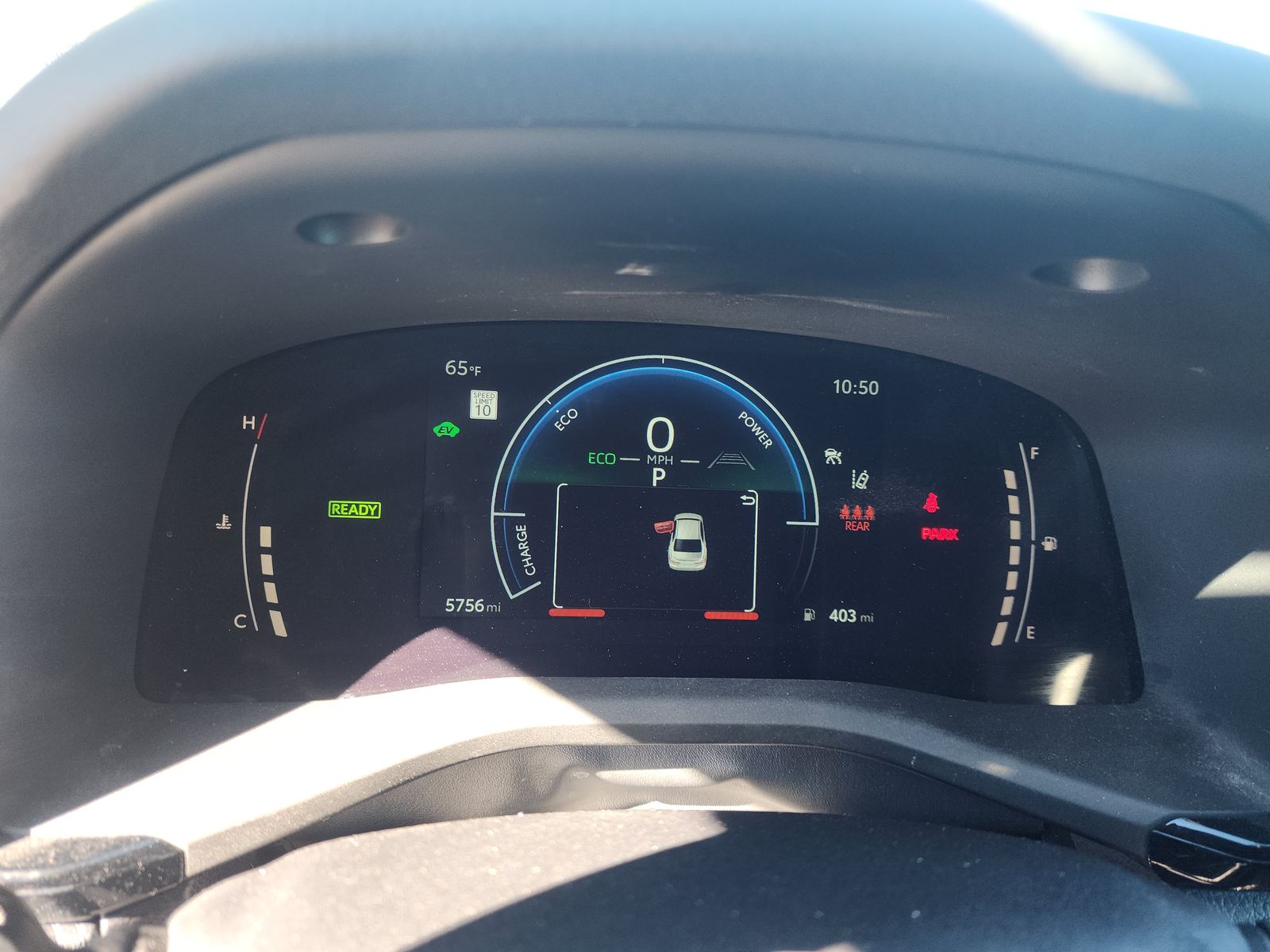 2025 Toyota Camry SE FWD