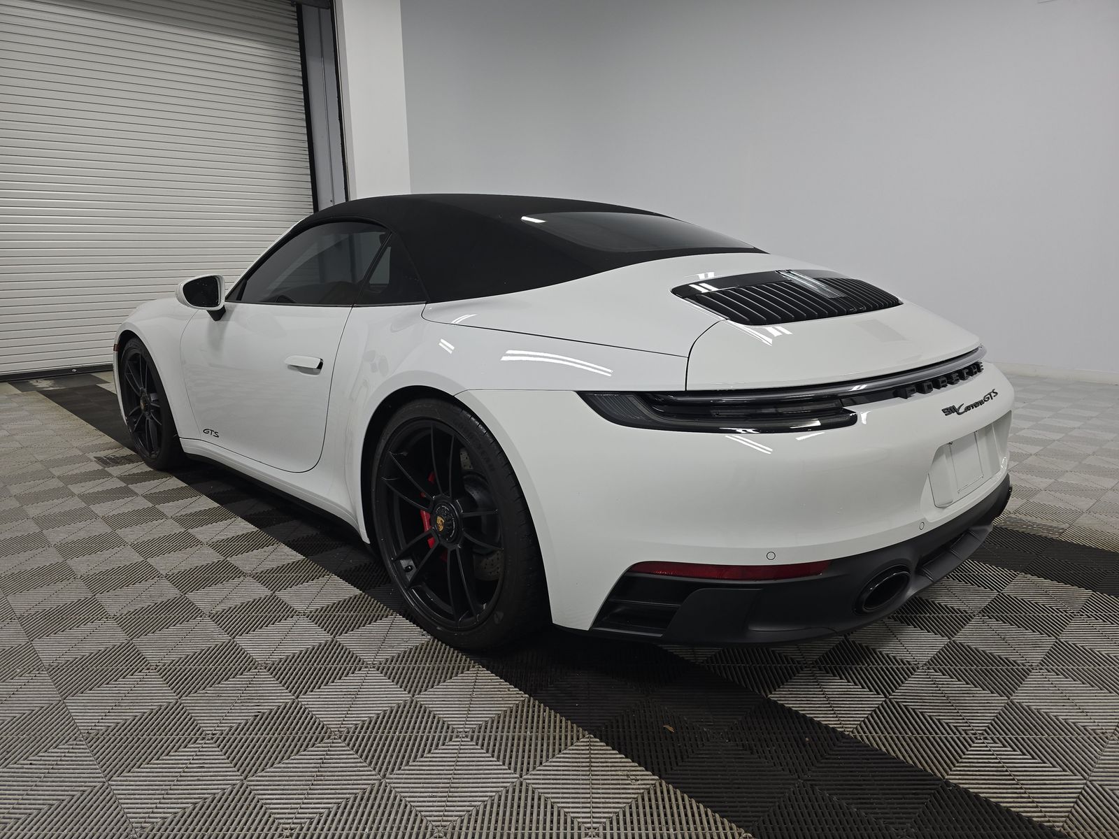 2023 Porsche 911 Carrera GTS RWD