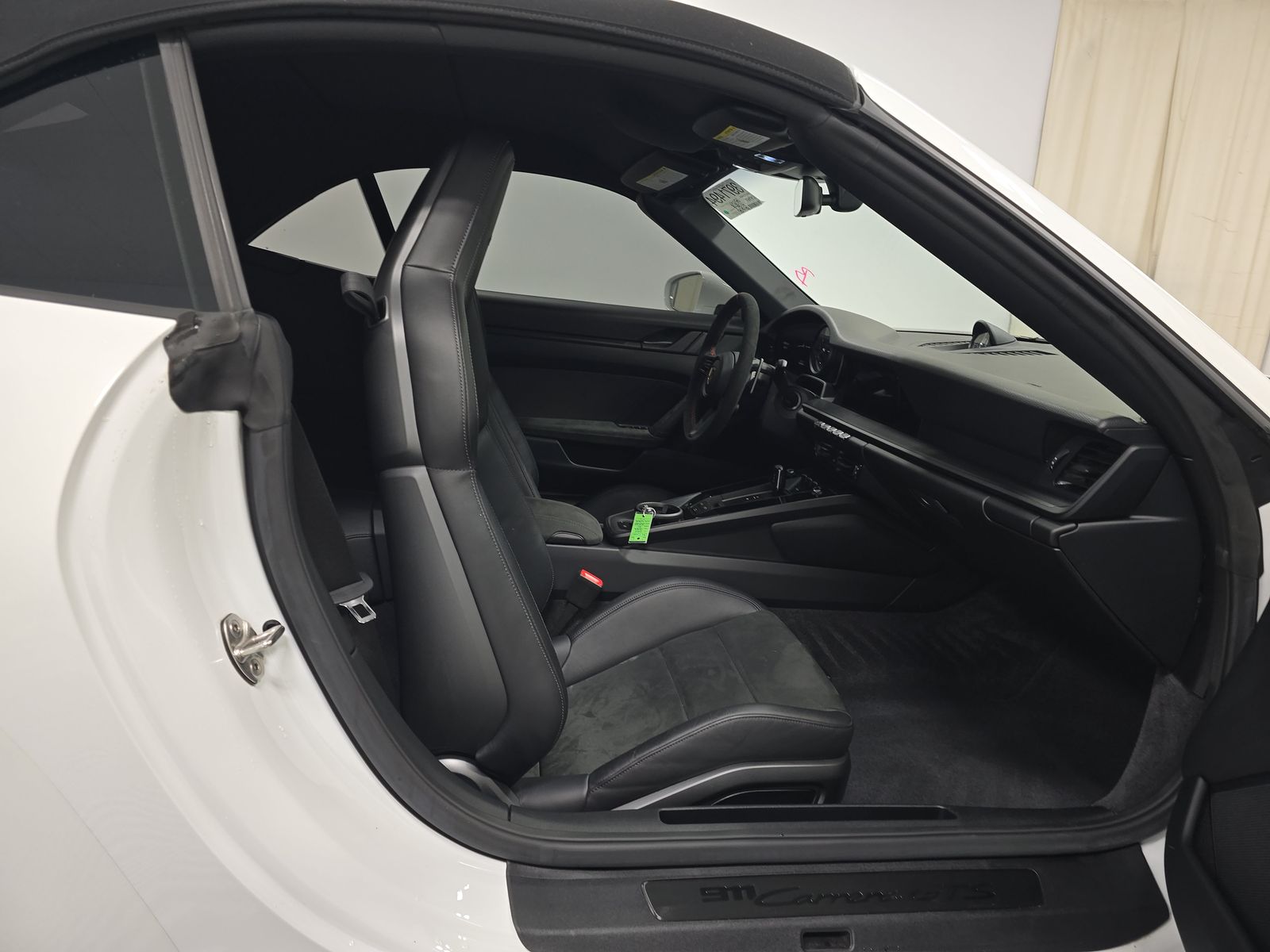 2023 Porsche 911 Carrera GTS RWD