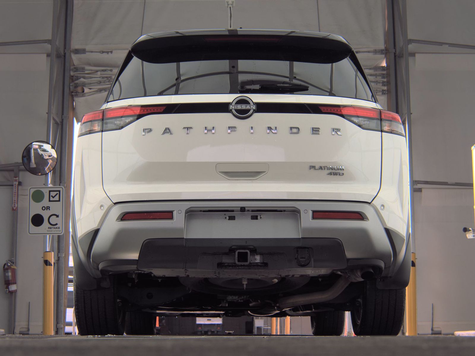 2023 Nissan Pathfinder Platinum AWD