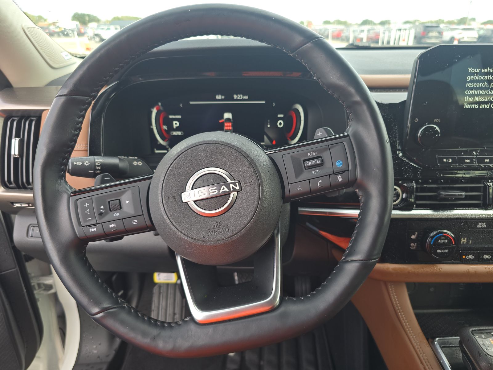 2023 Nissan Pathfinder Platinum AWD