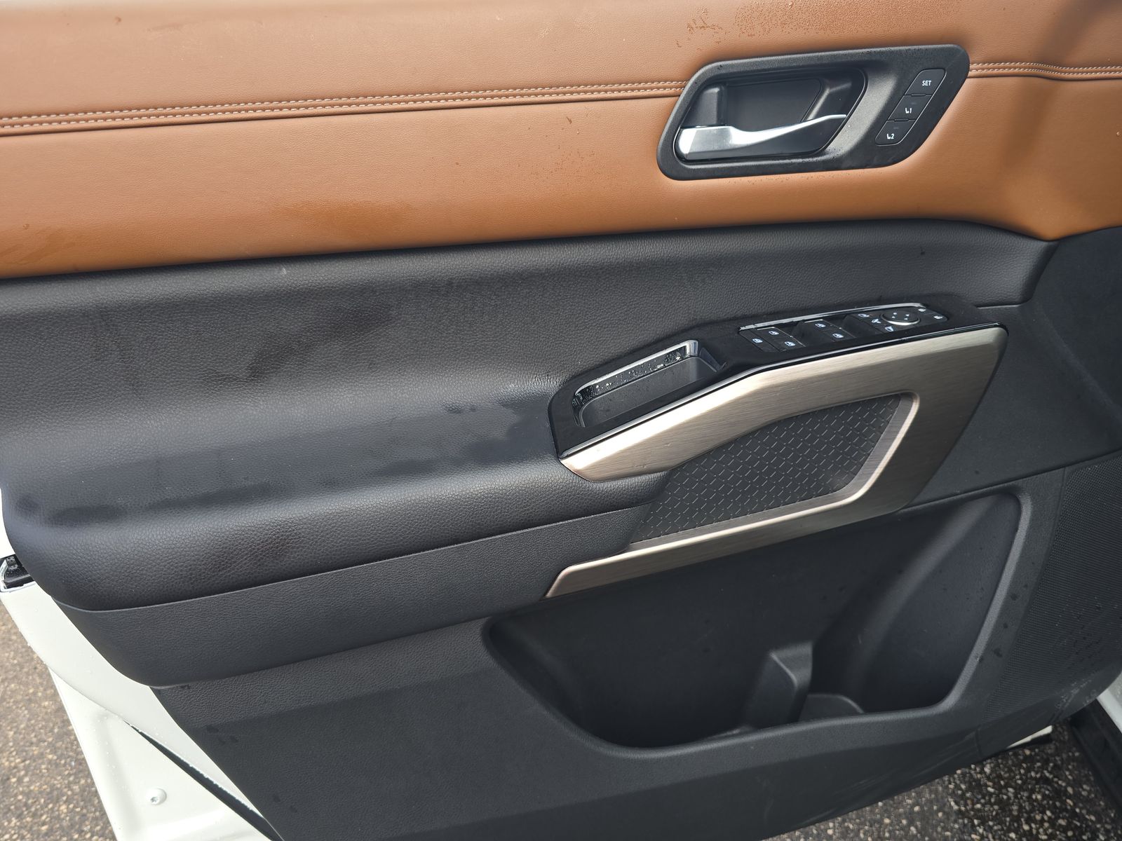 2023 Nissan Pathfinder Platinum AWD