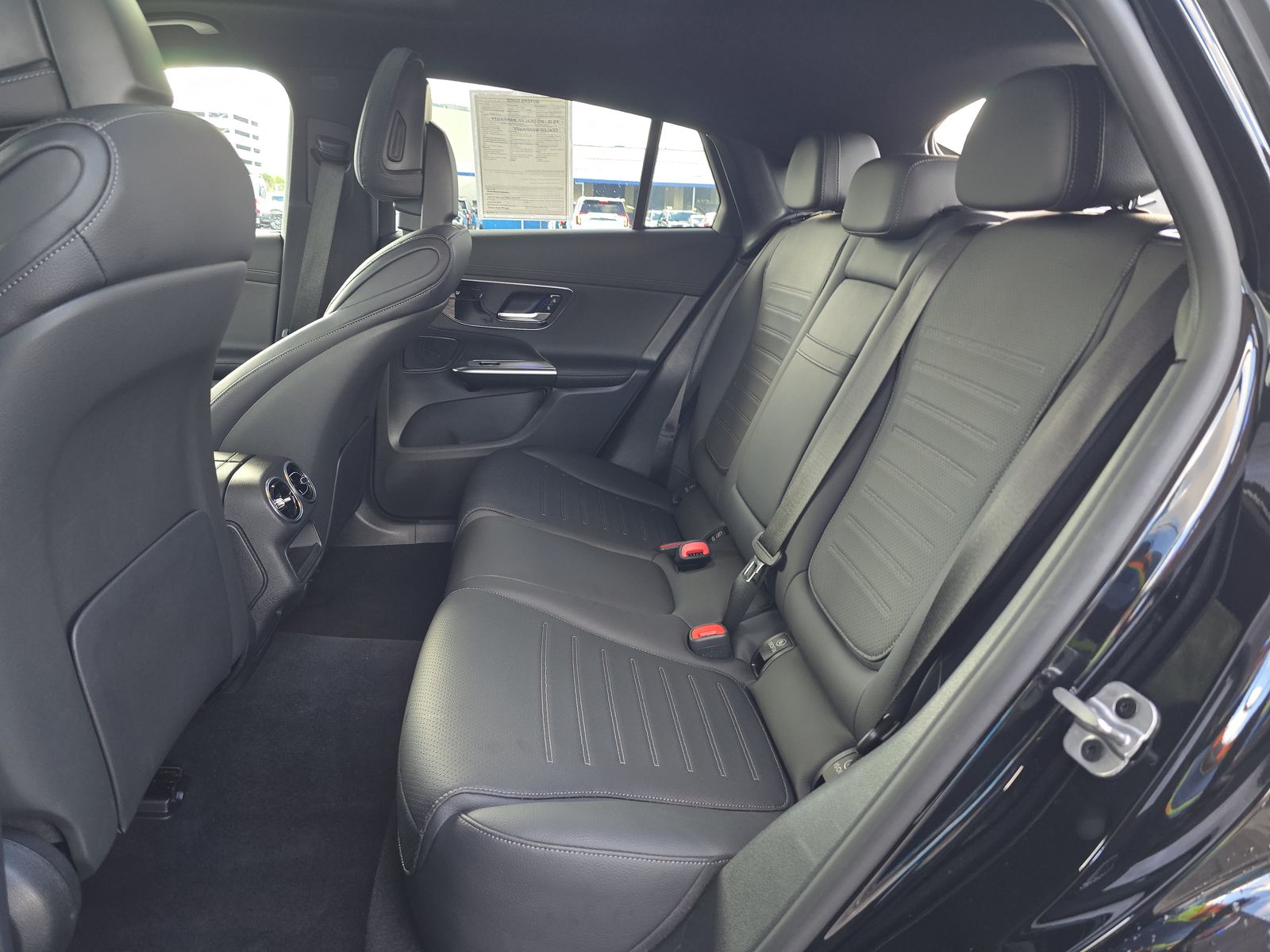 2024 Mercedes-Benz GLC GLC 300 AWD