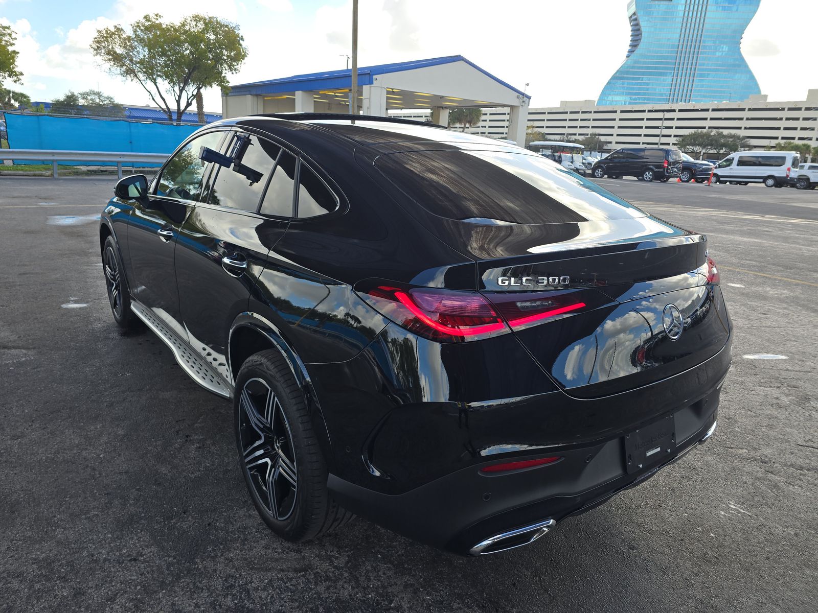 2024 Mercedes-Benz GLC GLC 300 AWD