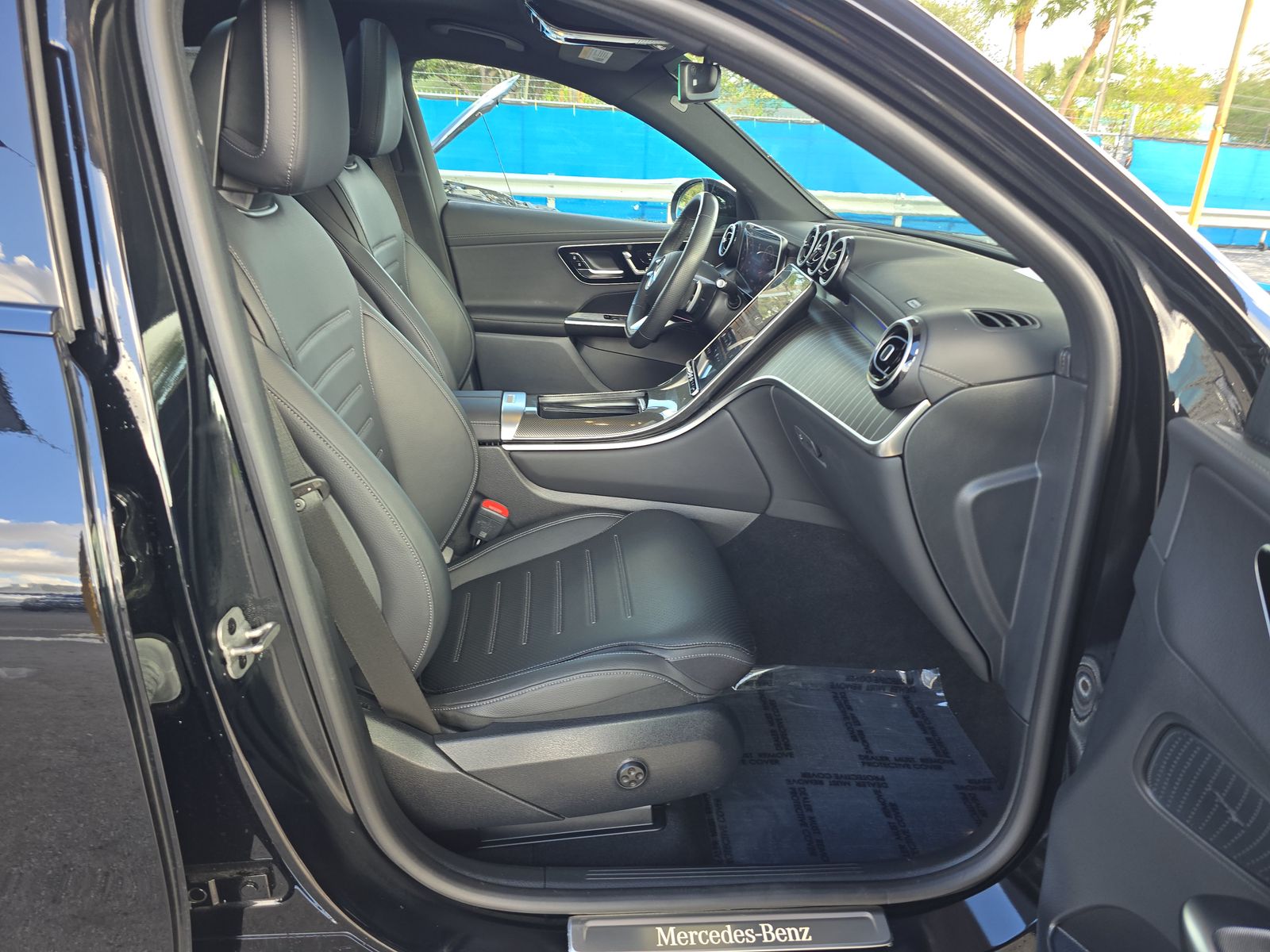 2024 Mercedes-Benz GLC GLC 300 AWD