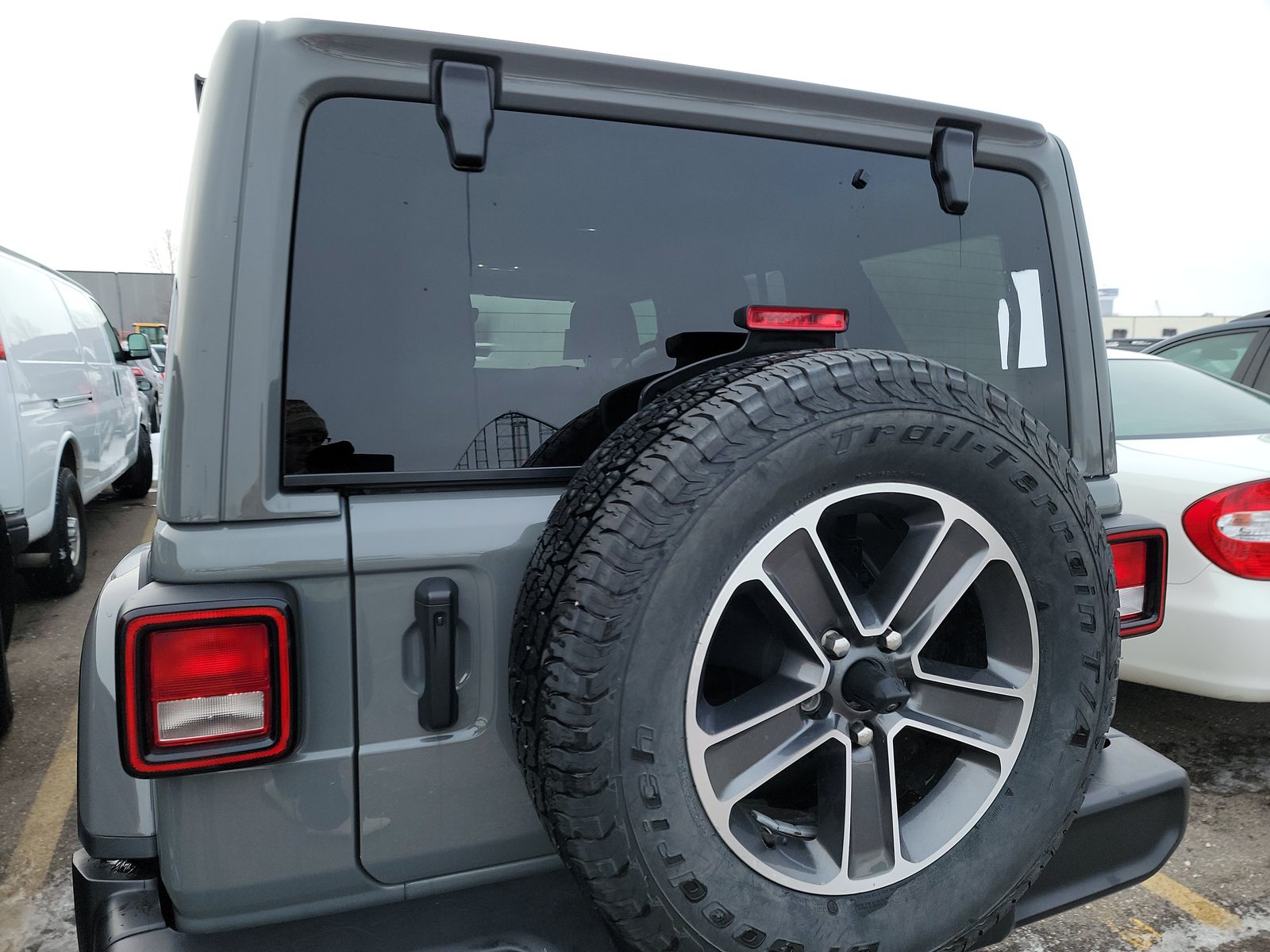 2023 Jeep Wrangler Sahara AWD