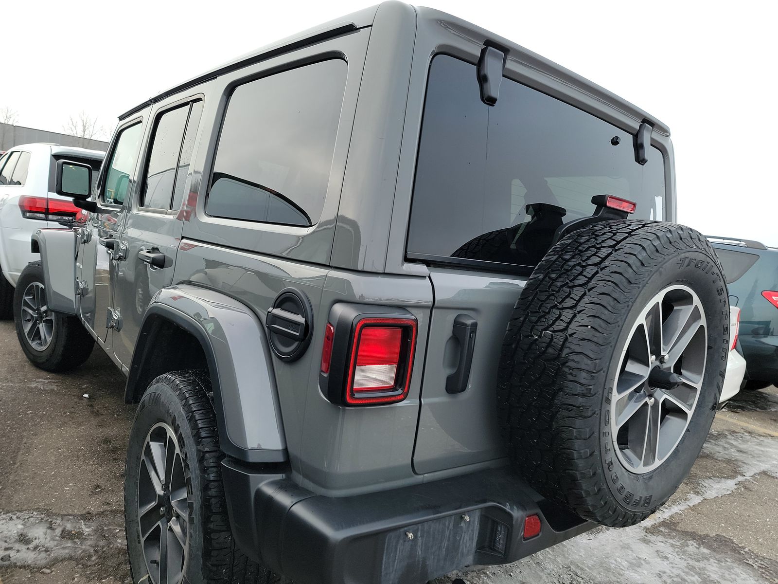 2023 Jeep Wrangler Sahara AWD