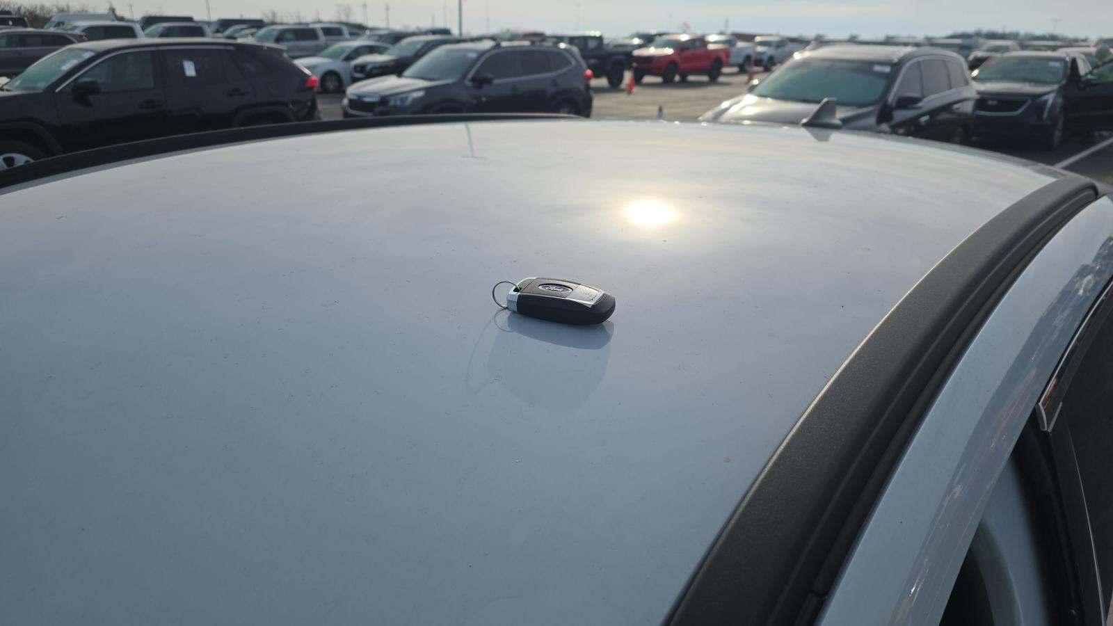 2025 Ford Escape Hybrid Platinum AWD