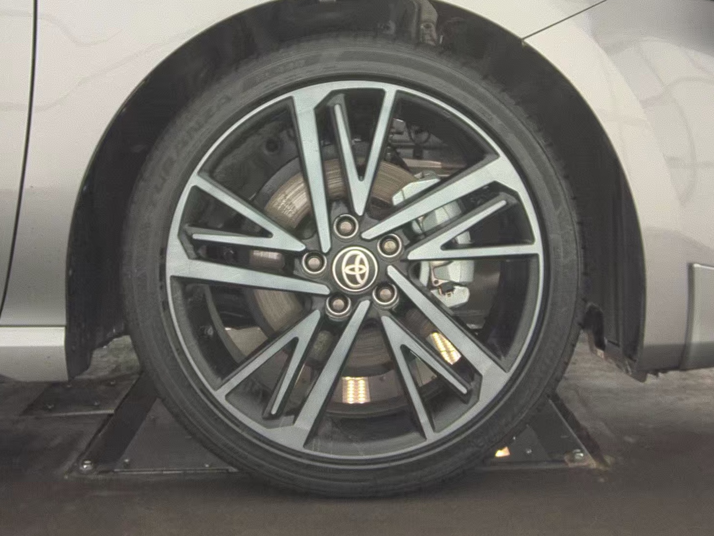 2025 Toyota Camry XSE FWD