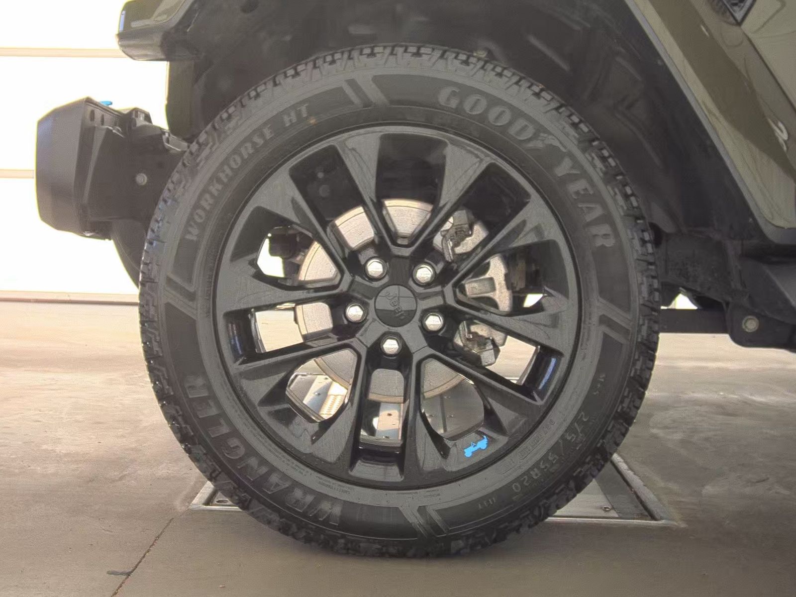 2023 Jeep Wrangler 4xe Sahara AWD