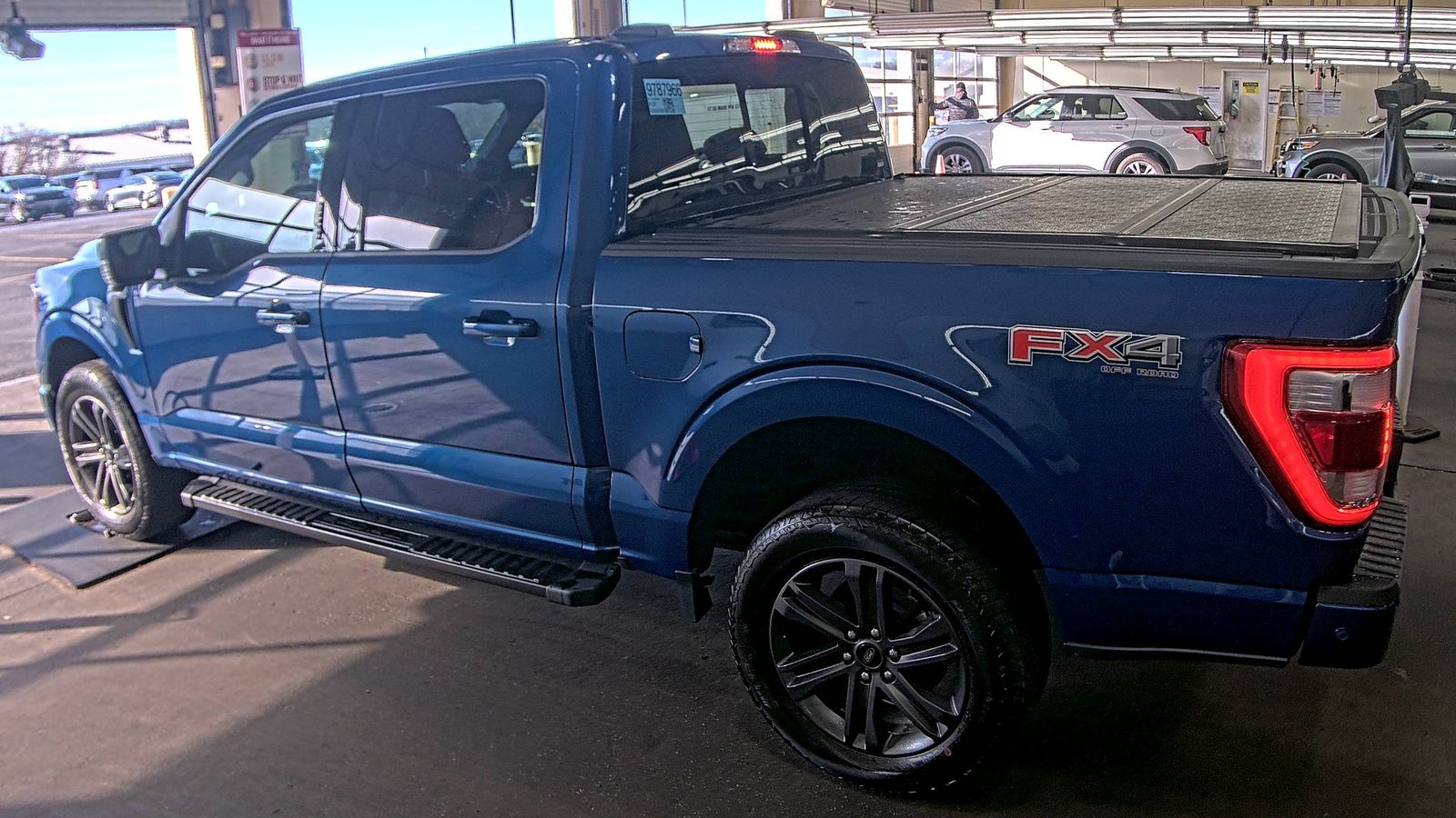 2023 Ford F-150 Lariat AWD