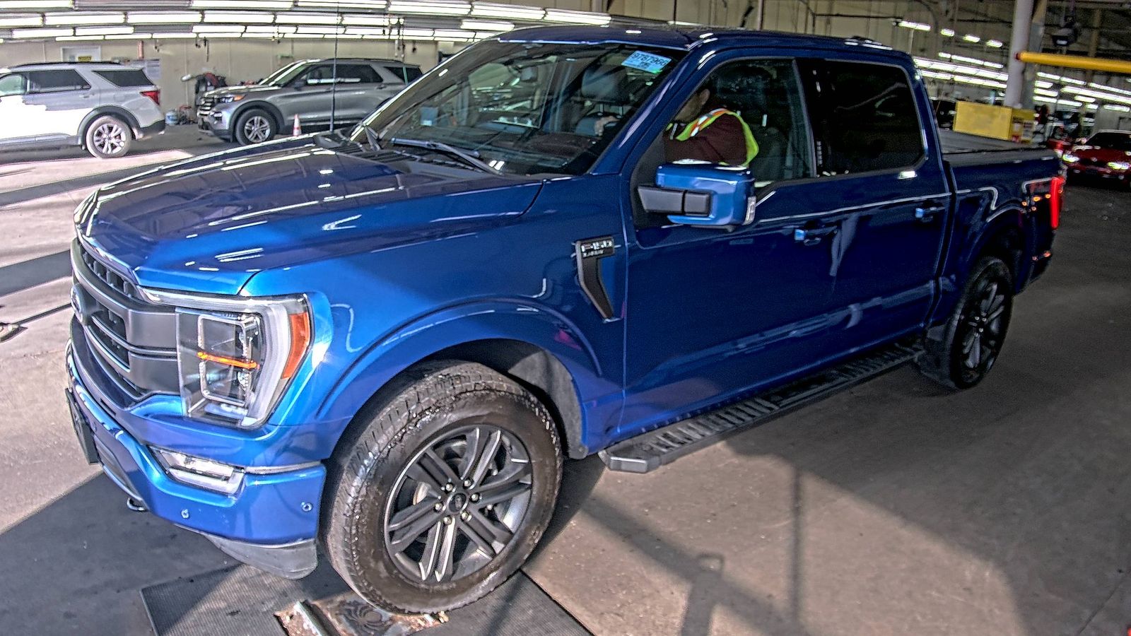 2023 Ford F-150 Lariat AWD