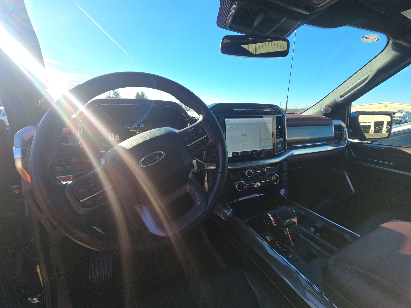 2023 Ford F-150 Lariat AWD