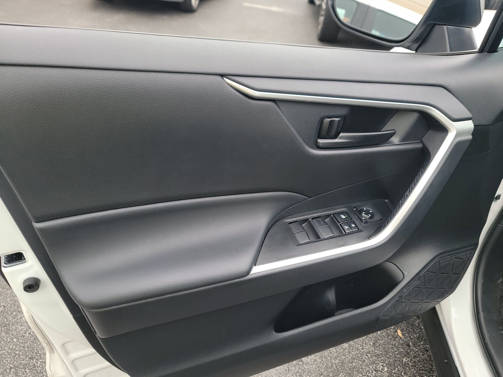 2023 Toyota RAV4 Hybrid LE AWD