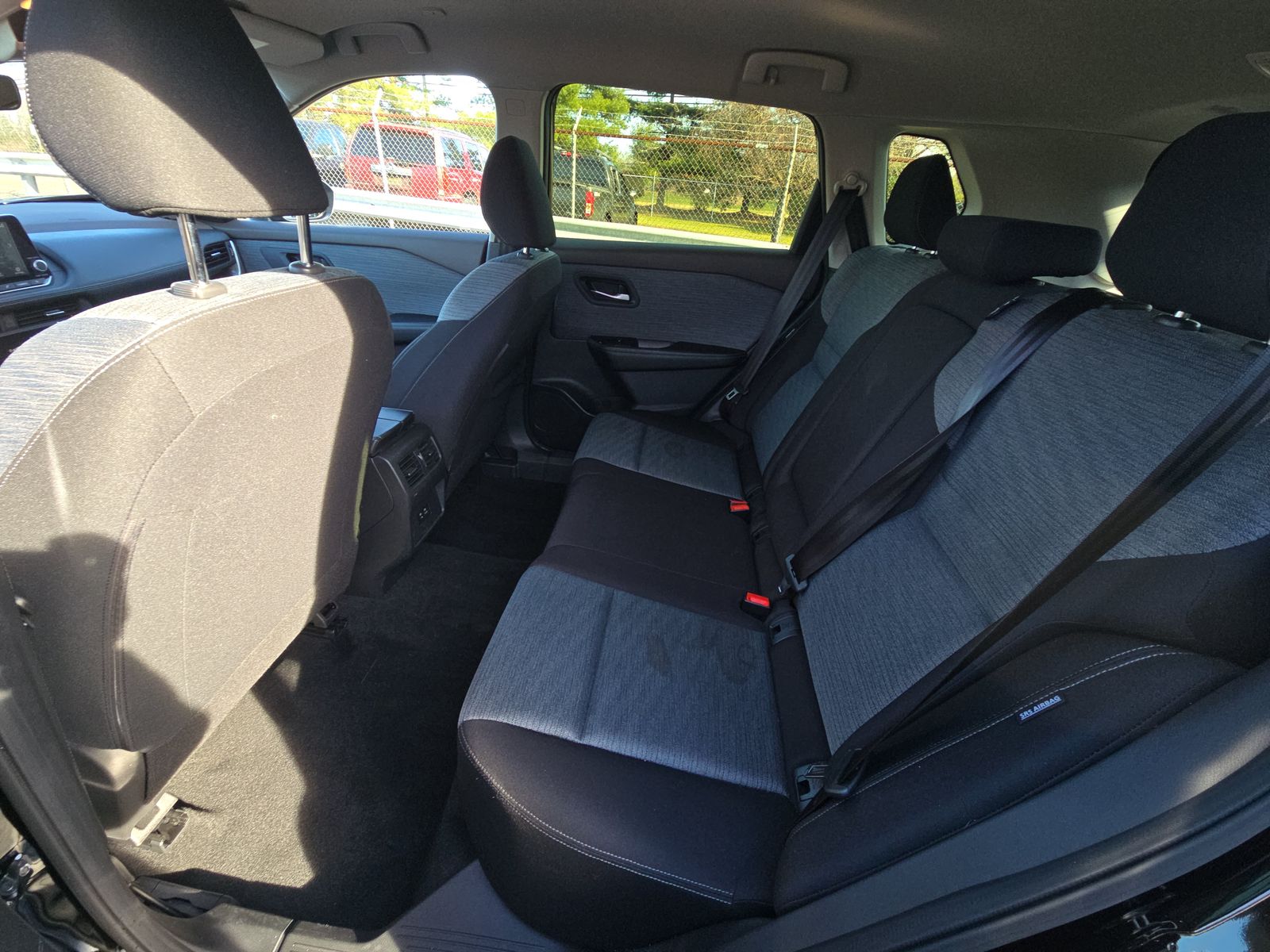 2023 Jeep Grand Cherokee Laredo AWD