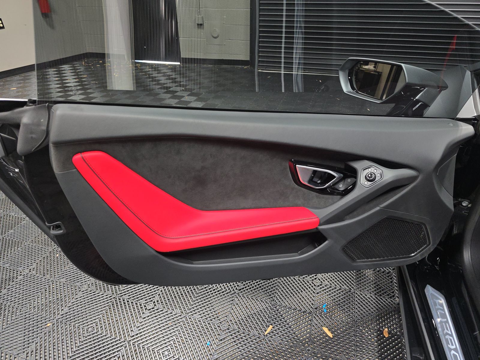 2023 Lamborghini Huracan EVO RWD