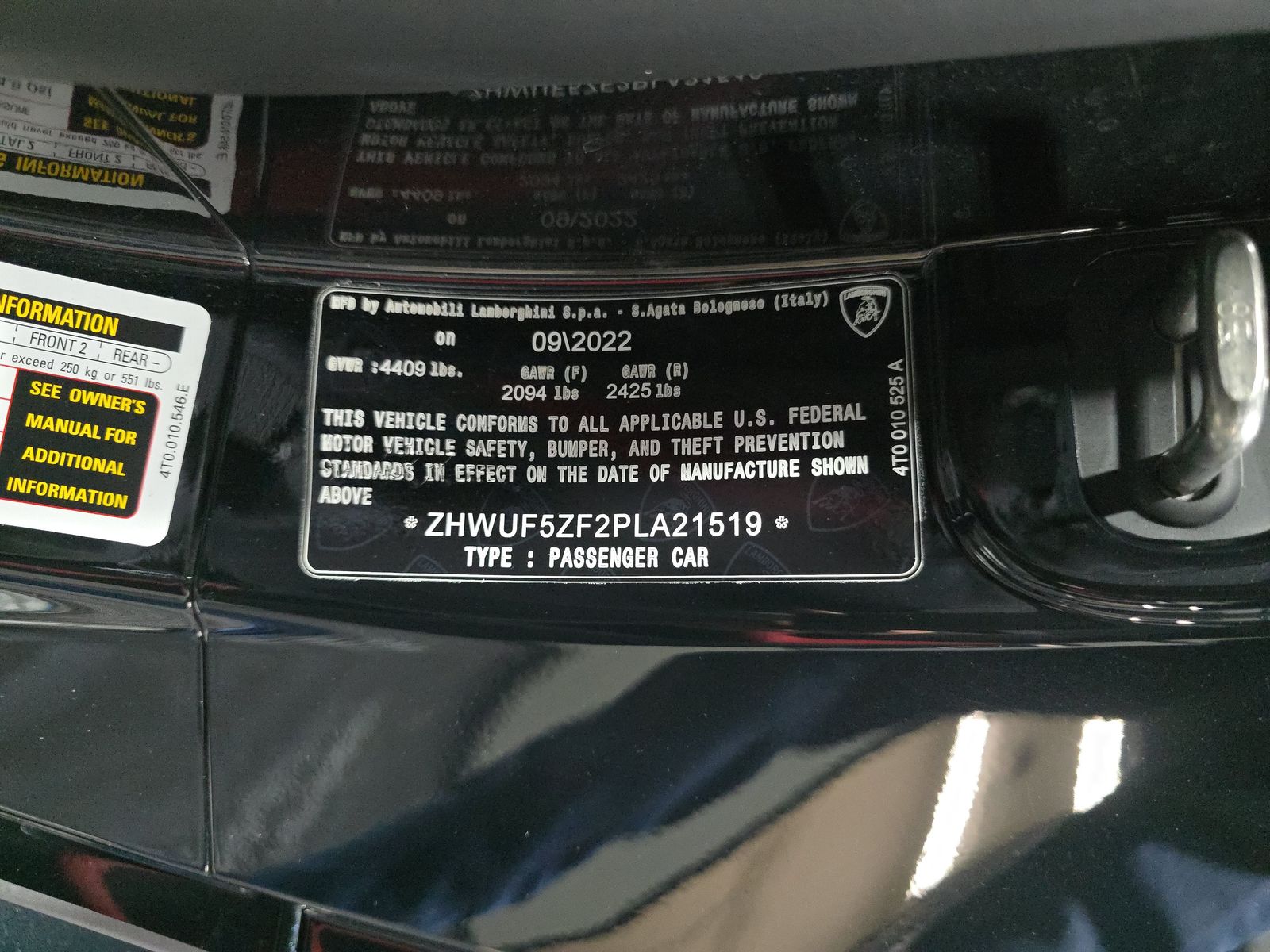 2023 Lamborghini Huracan EVO RWD