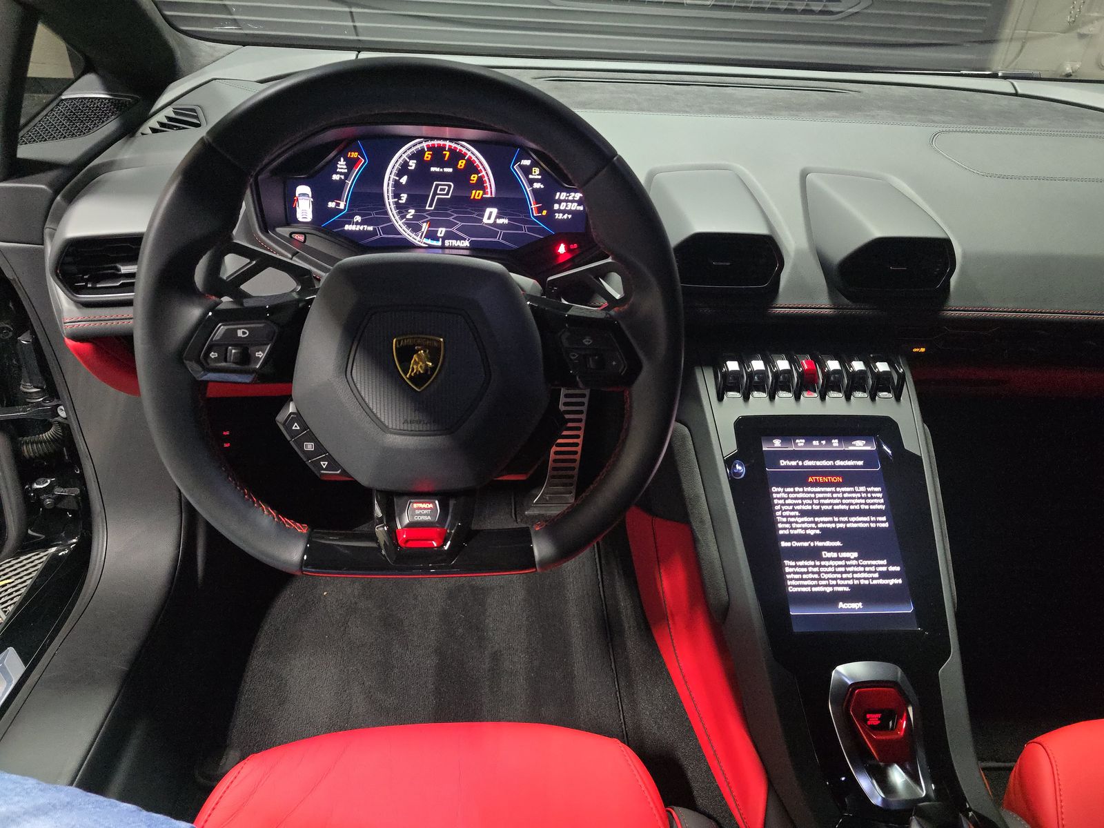 2023 Lamborghini Huracan EVO RWD