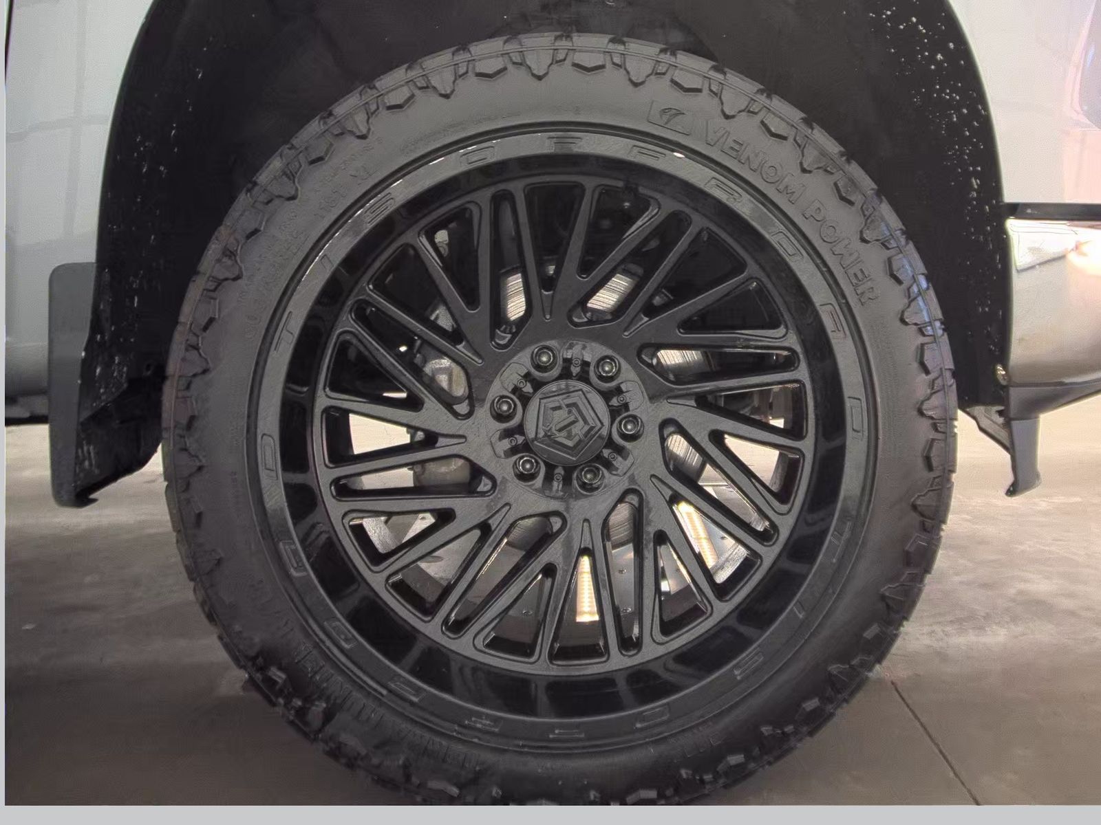 2023 Chevrolet Silverado 1500 LT AWD