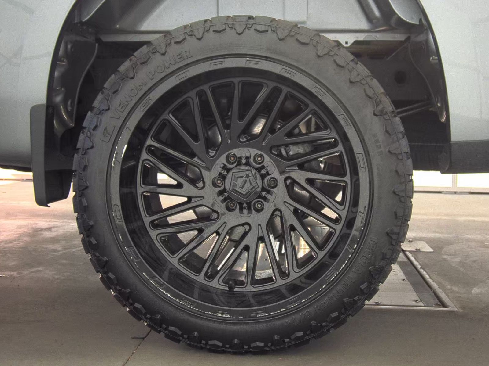 2023 Chevrolet Silverado 1500 LT AWD