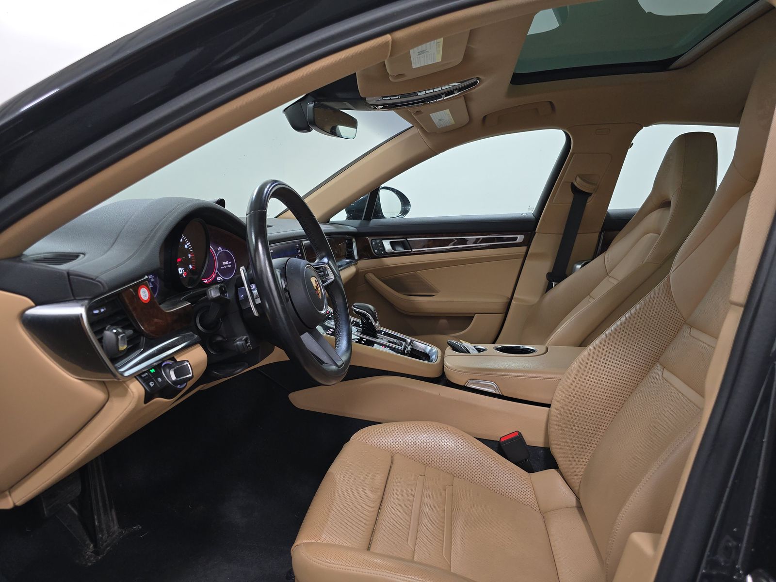 2023 Porsche Panamera 4 Platinum Edition AWD