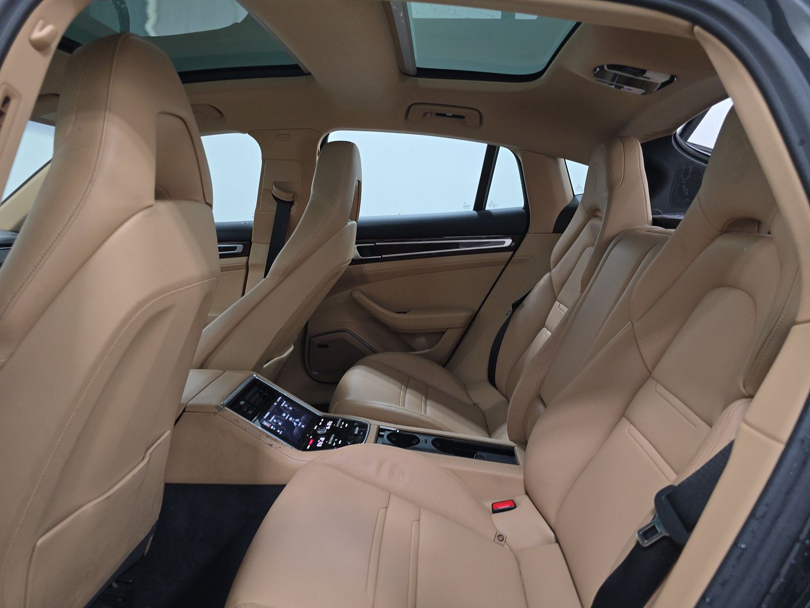 2023 Porsche Panamera 4 Platinum Edition AWD