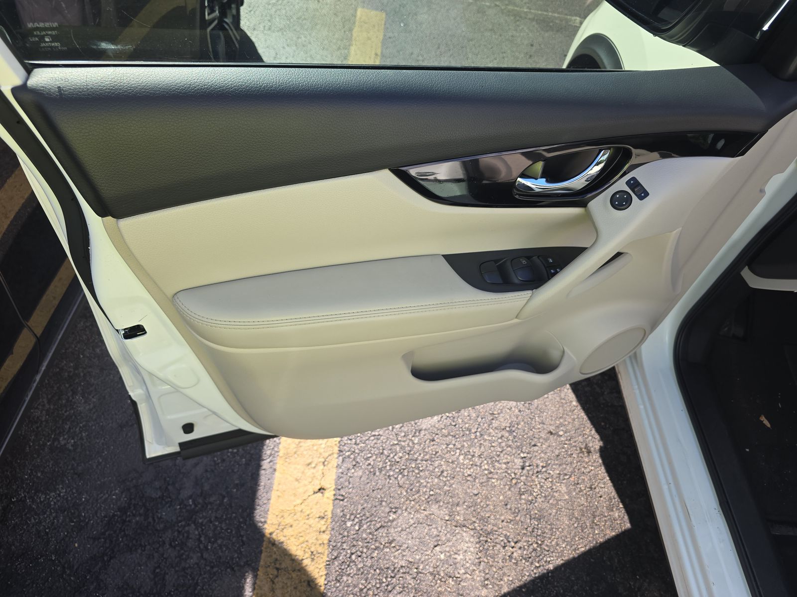 2021 Nissan Rogue Sport SV FWD