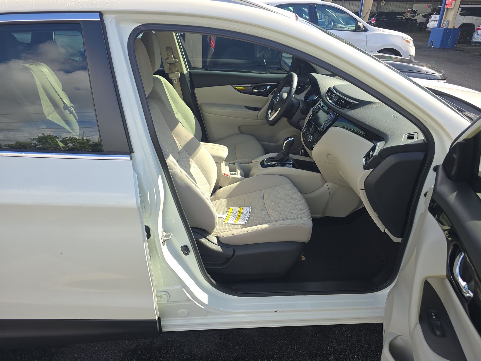 2021 Nissan Rogue Sport SV FWD