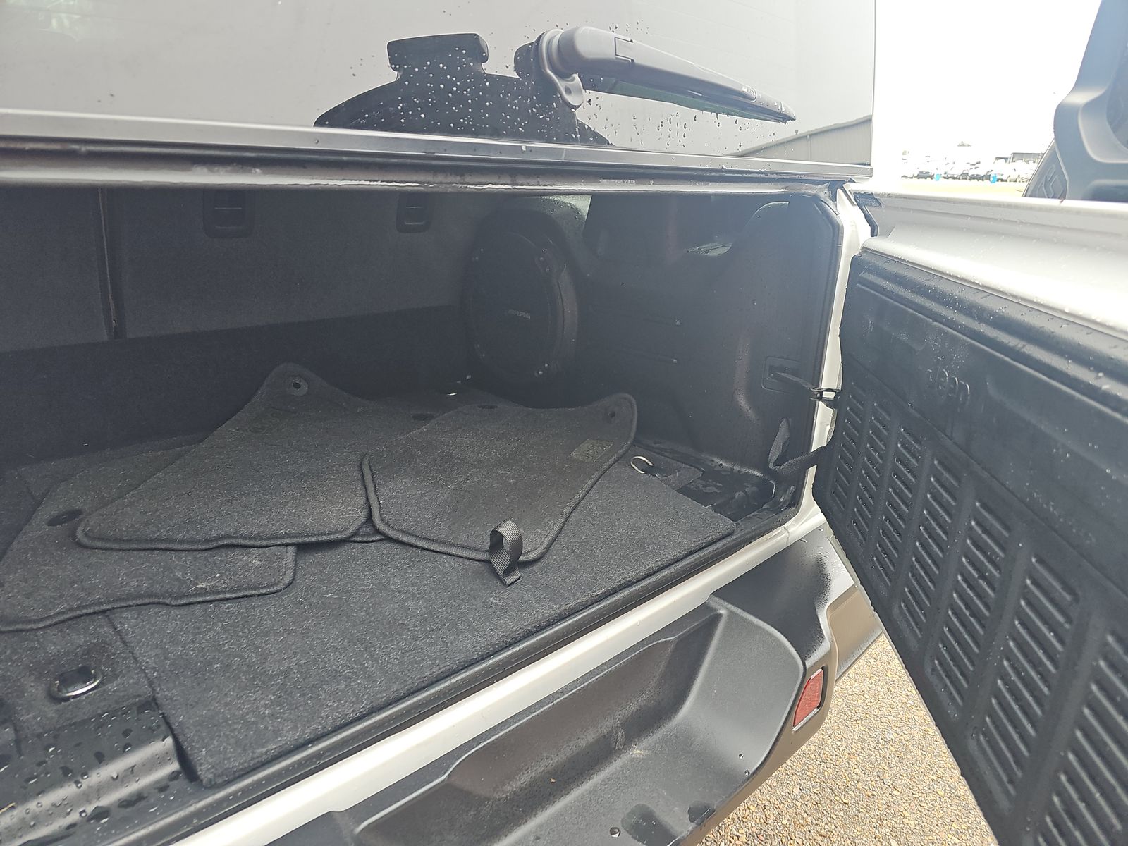 2023 Jeep Wrangler 4xe Sahara AWD