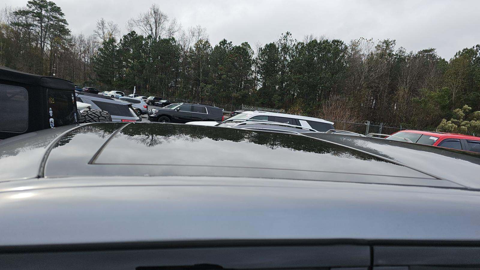 2023 Land Rover Discovery R-Dynamic S AWD