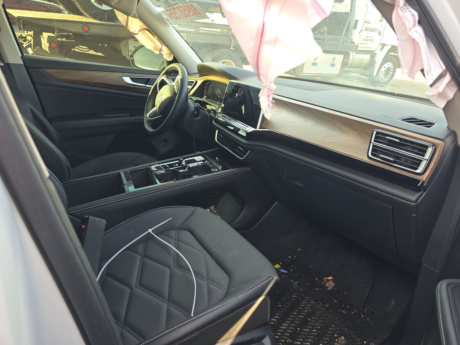 2024 Volkswagen Atlas 2.0T SE AWD