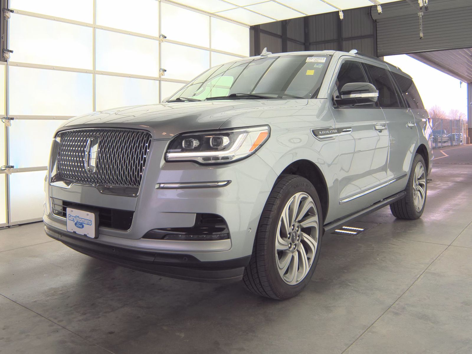 2023 Lincoln Navigator Reserve AWD