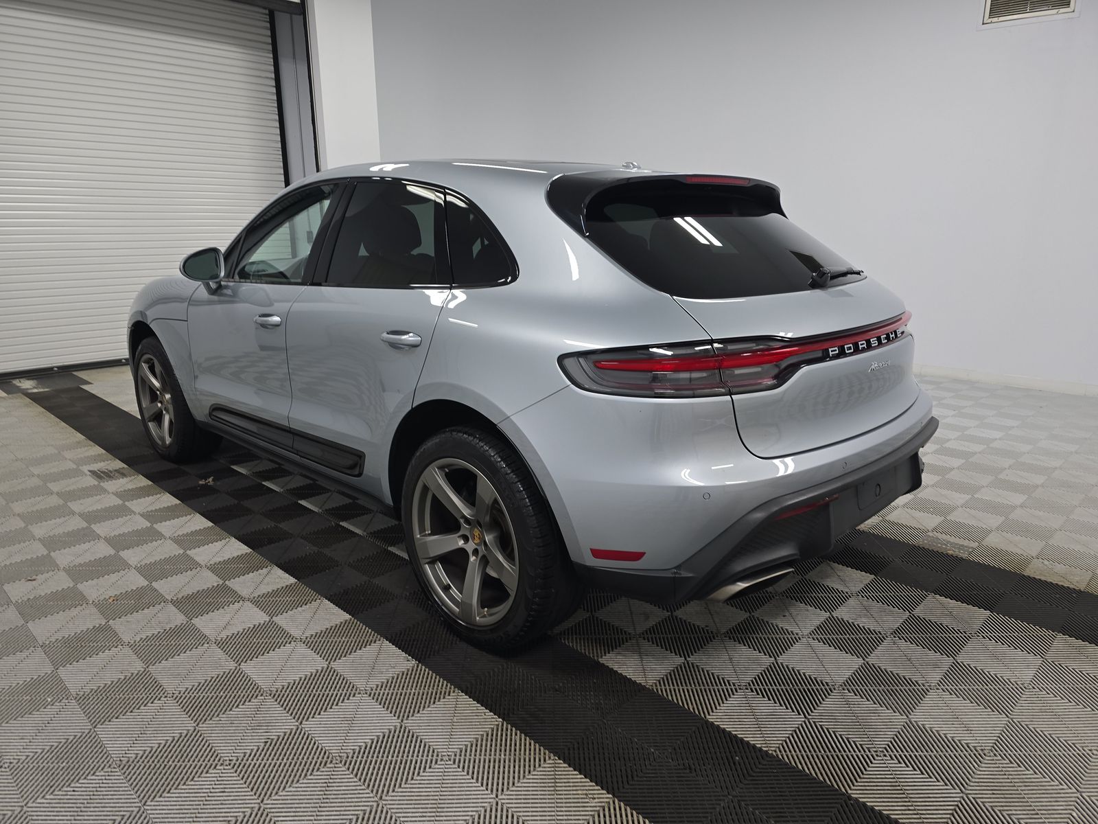 2024 Porsche Macan Base AWD