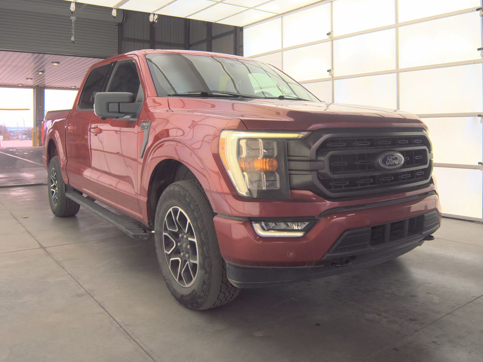 2023 Ford F-150 XLT AWD