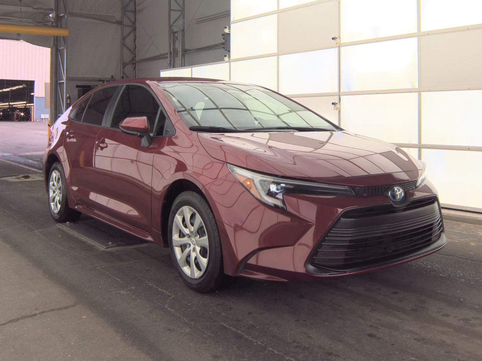 2025 Toyota Corolla Hybrid LE FWD