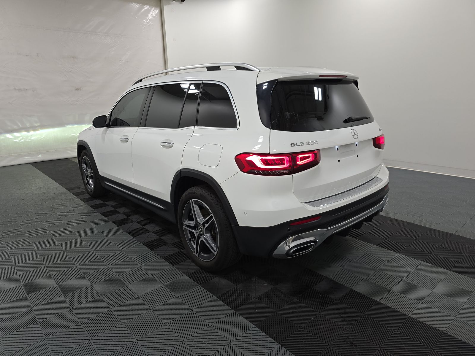2022 Mercedes-Benz GLB GLB 250 AWD