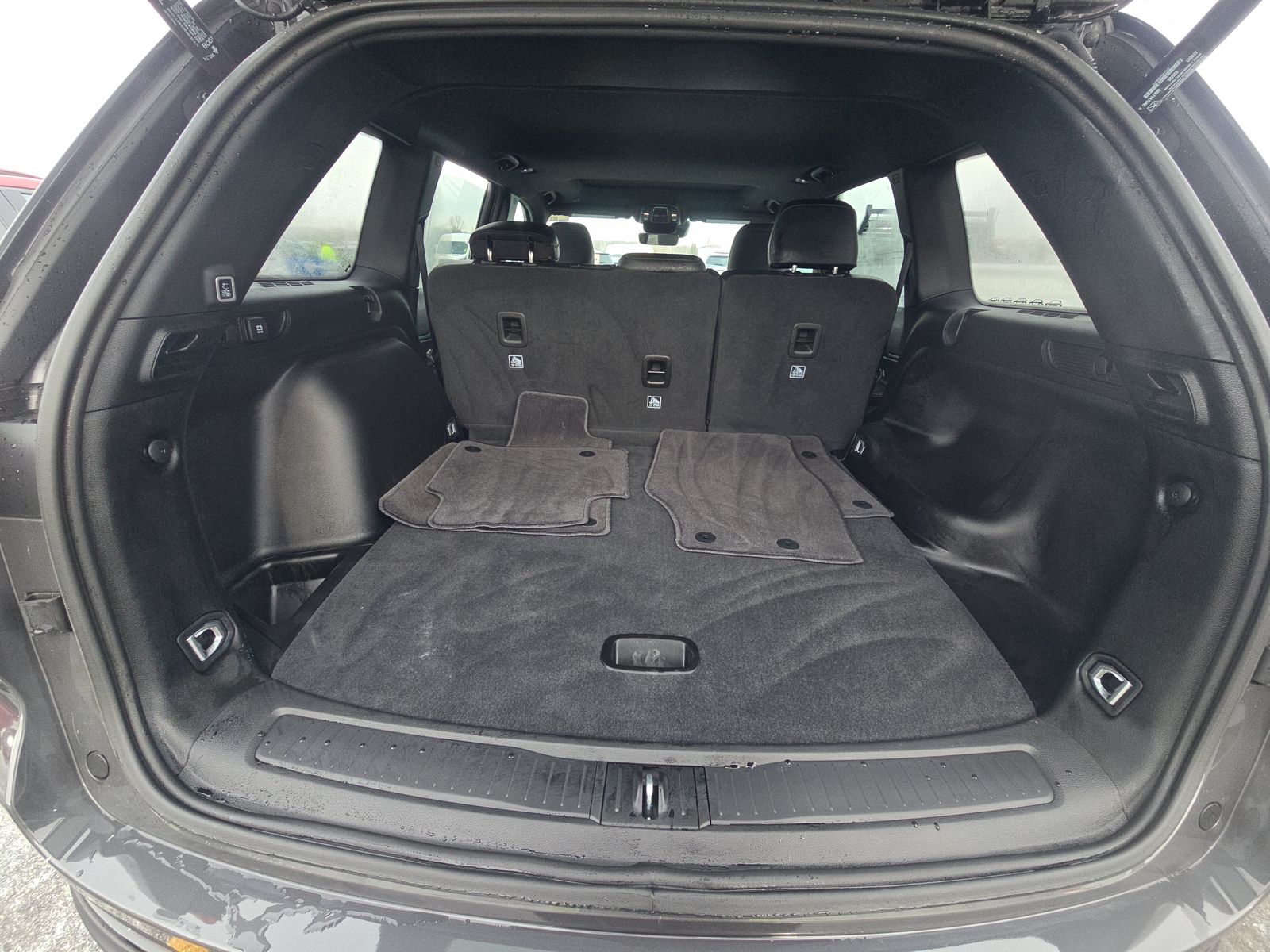 2025 Jeep Grand Cherokee Altitude AWD