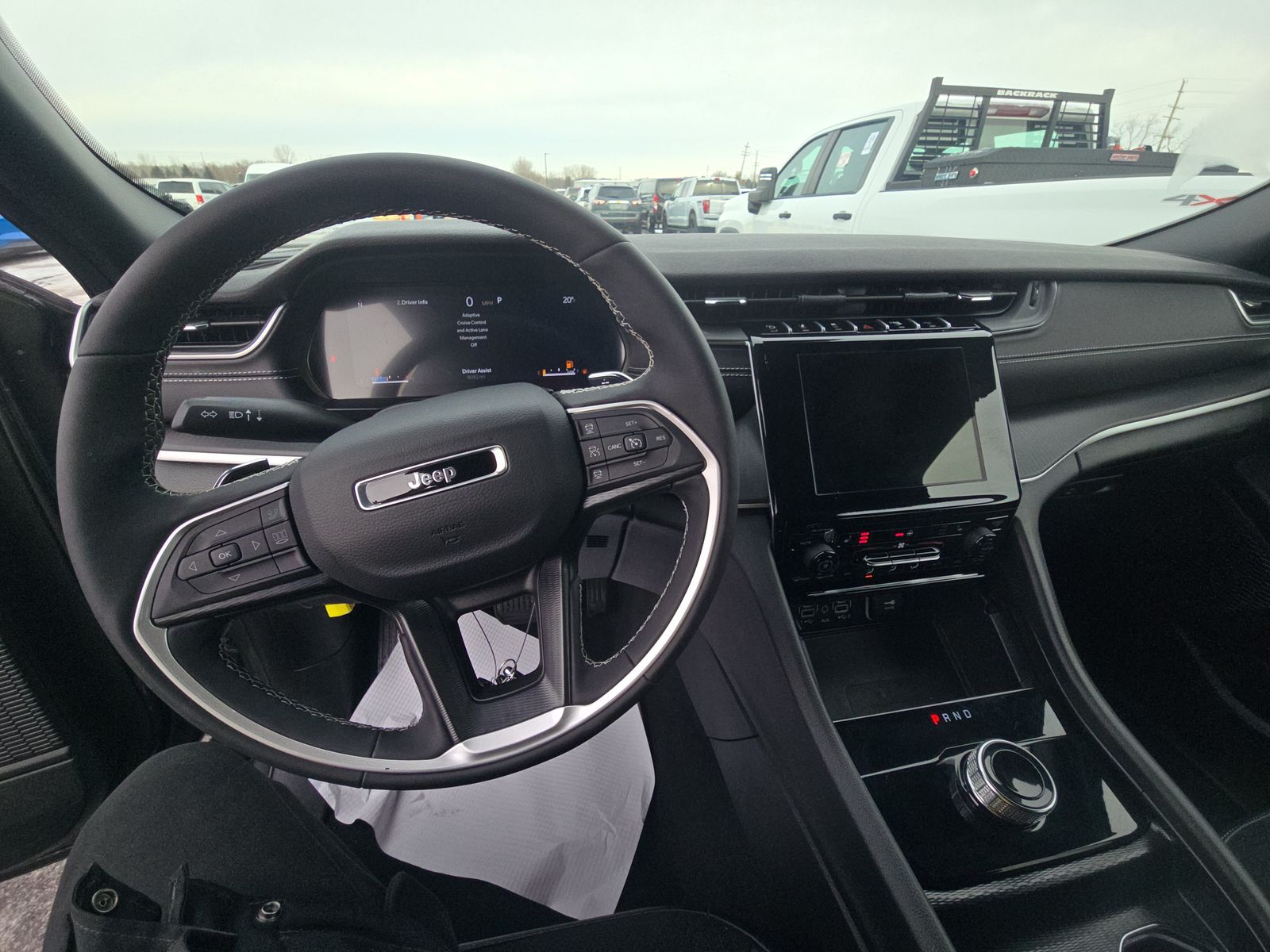 2025 Jeep Grand Cherokee Altitude AWD