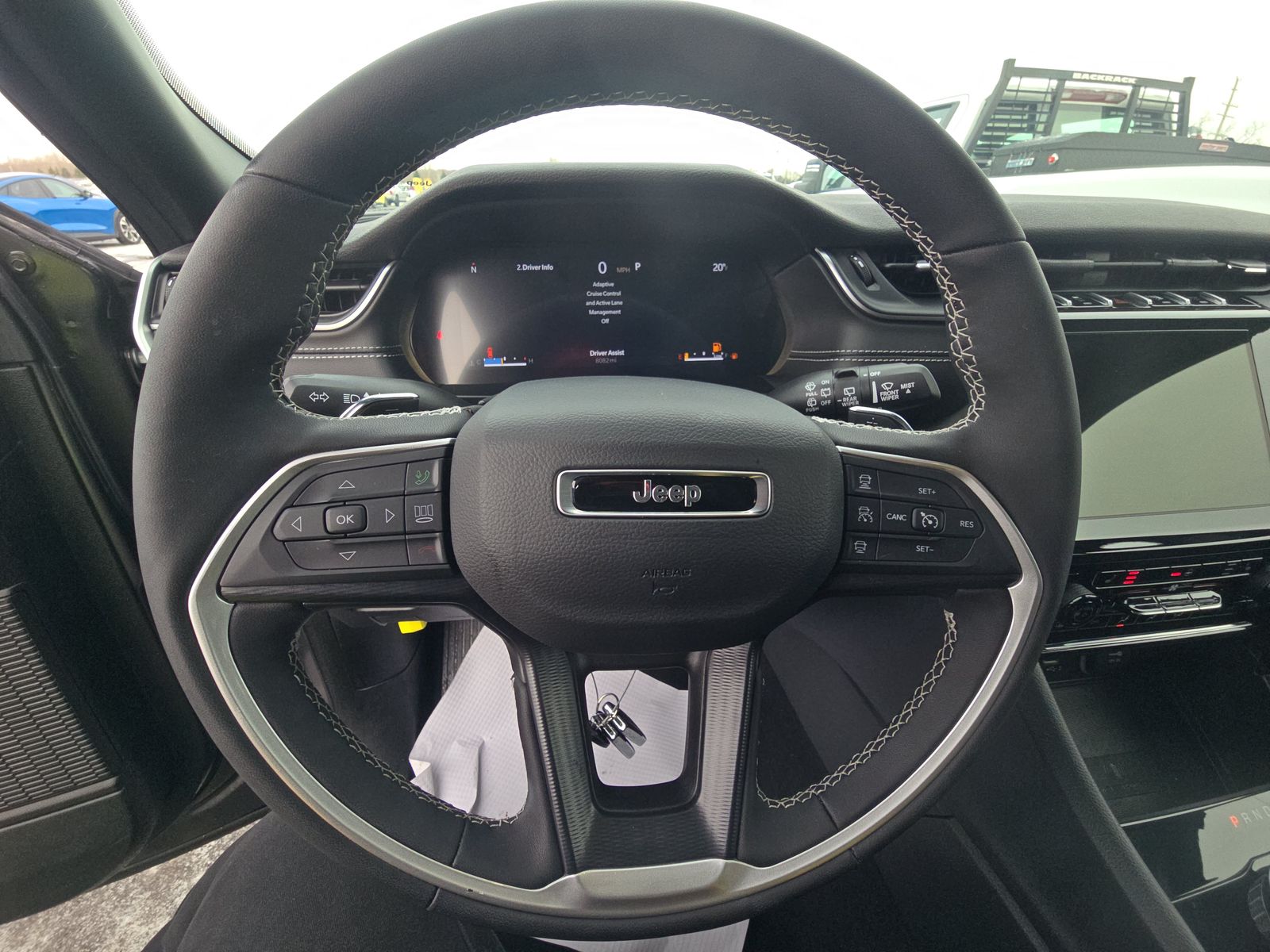 2025 Jeep Grand Cherokee Altitude AWD