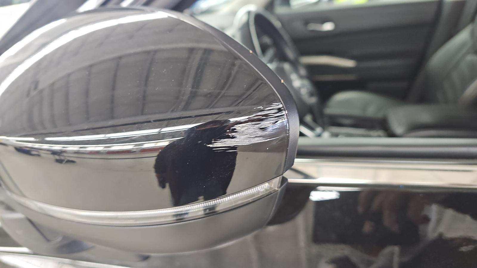 2023 Nissan Pathfinder Platinum AWD