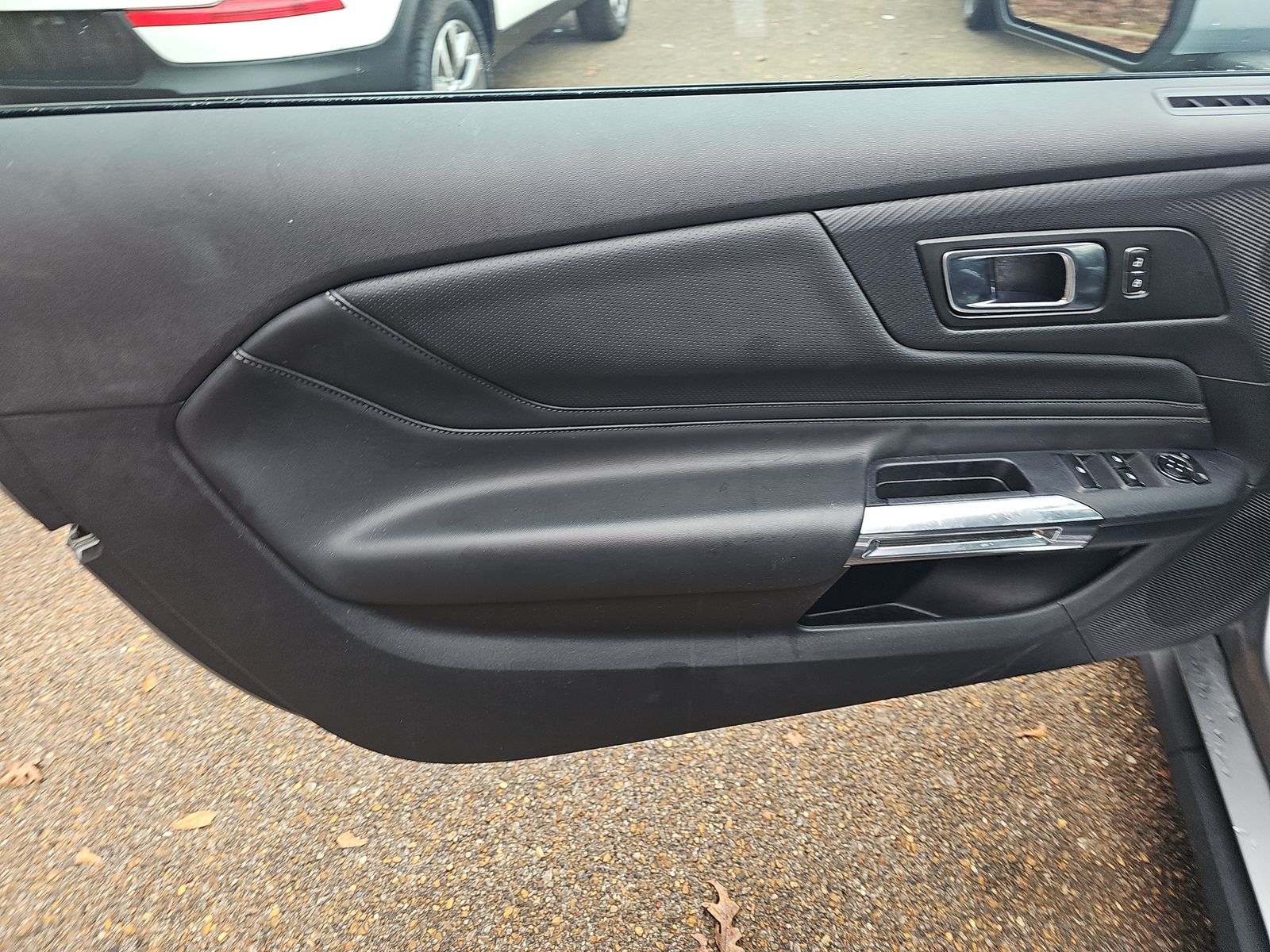 2024 Ford Mustang EcoBoost Premium RWD