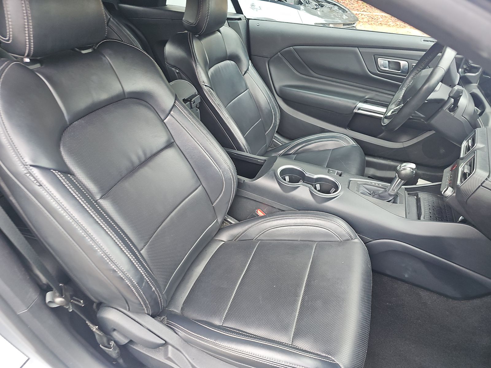 2024 Ford Mustang EcoBoost Premium RWD