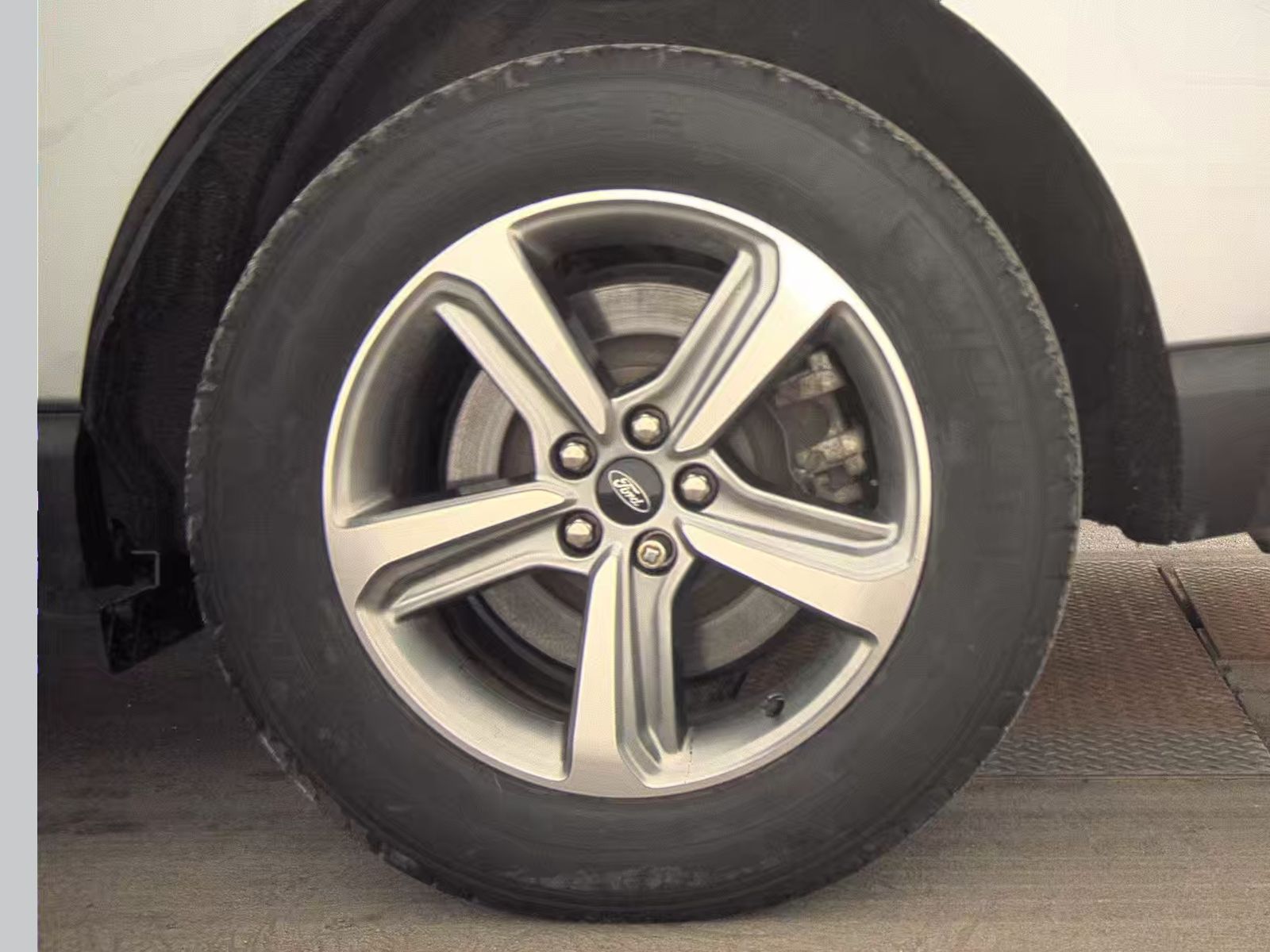 2024 Ford Edge SEL AWD