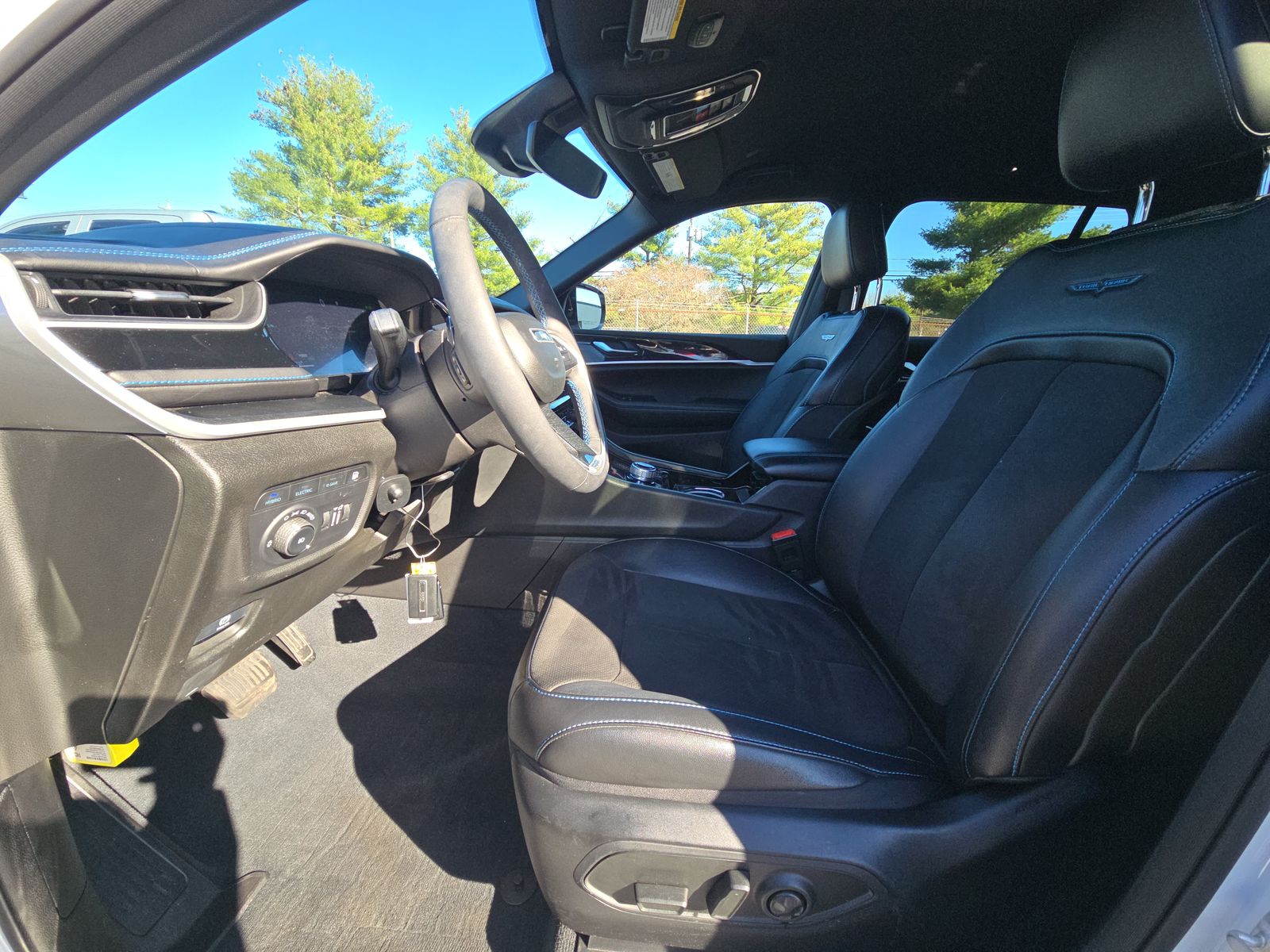 2022 Jeep Grand Cherokee 4xe Trailhawk AWD