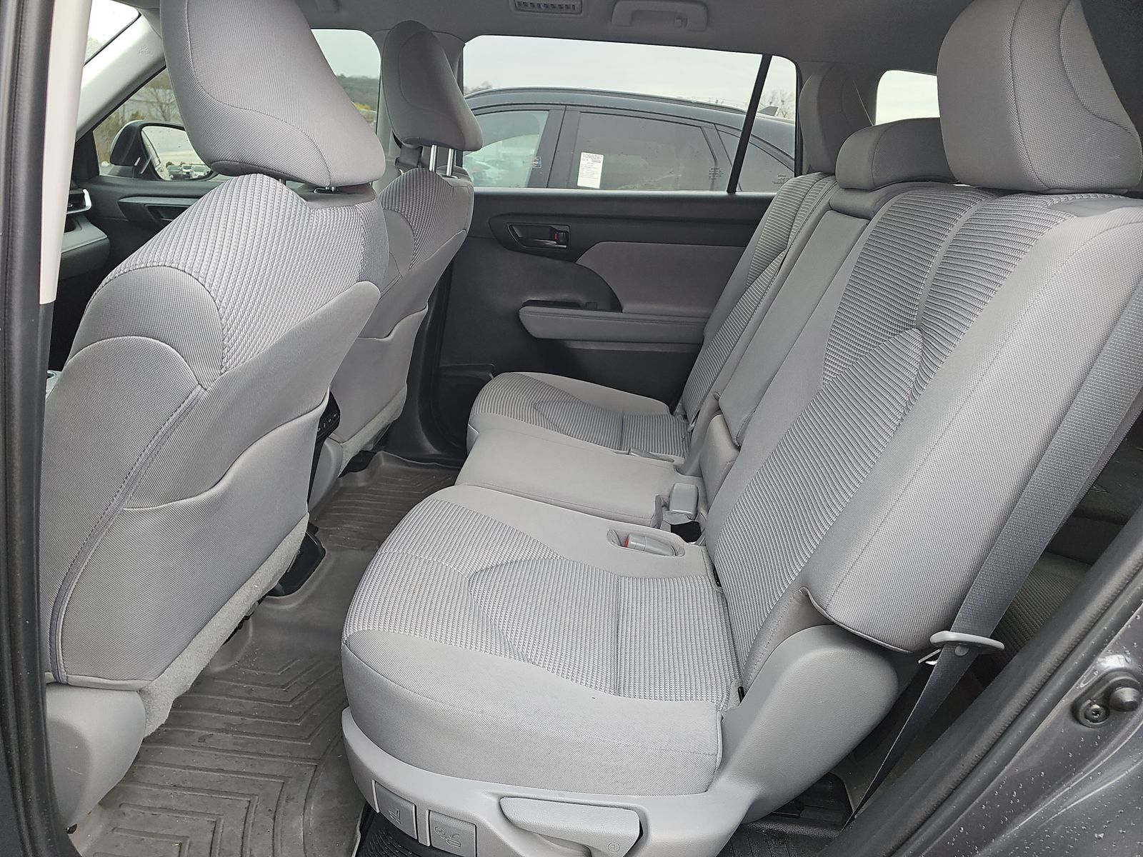 2023 Toyota Highlander Hybrid LE AWD