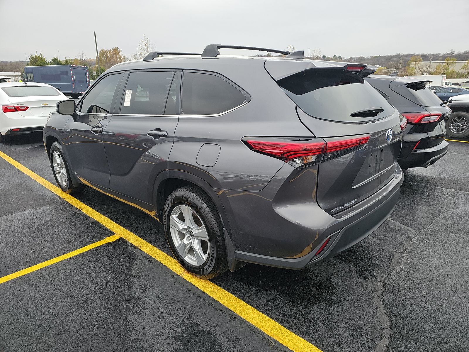 2023 Toyota Highlander Hybrid LE AWD