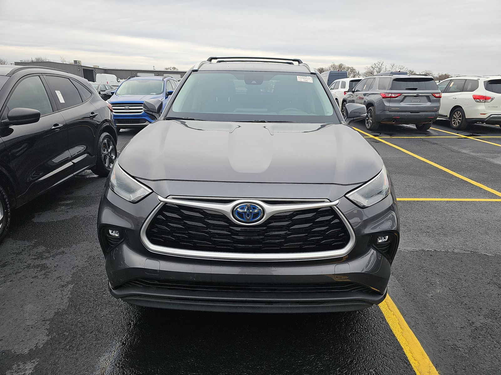 2023 Toyota Highlander Hybrid LE AWD